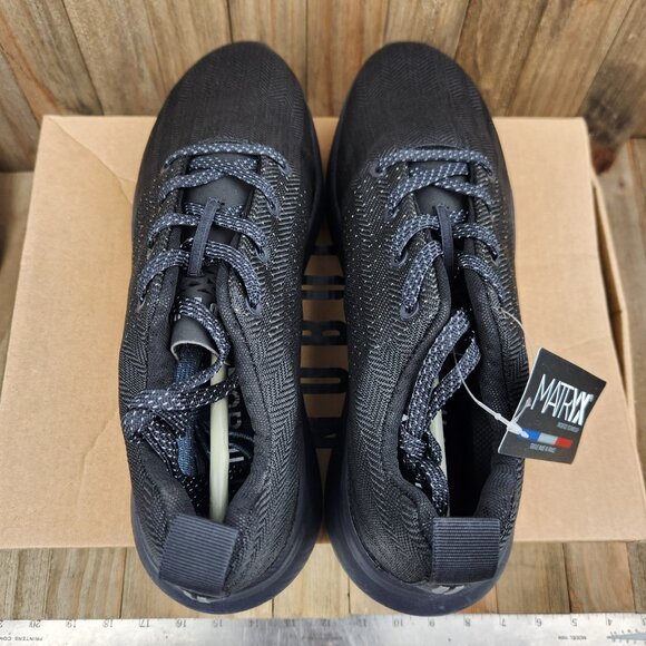 Nobull Matryx Womens size 9.5/Mens size 8 Black Spikeless Golf Shoes - Picture 6 of 11